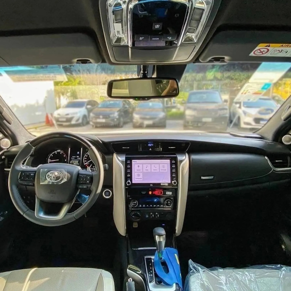 TOYOTA - HILUX SW4 SRX PLATINUM 2.8 TURBO 5L DIESEL OKM - 2025